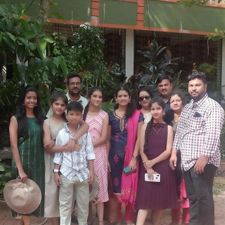 Saptami Hampi Homestay Экстерьер фото