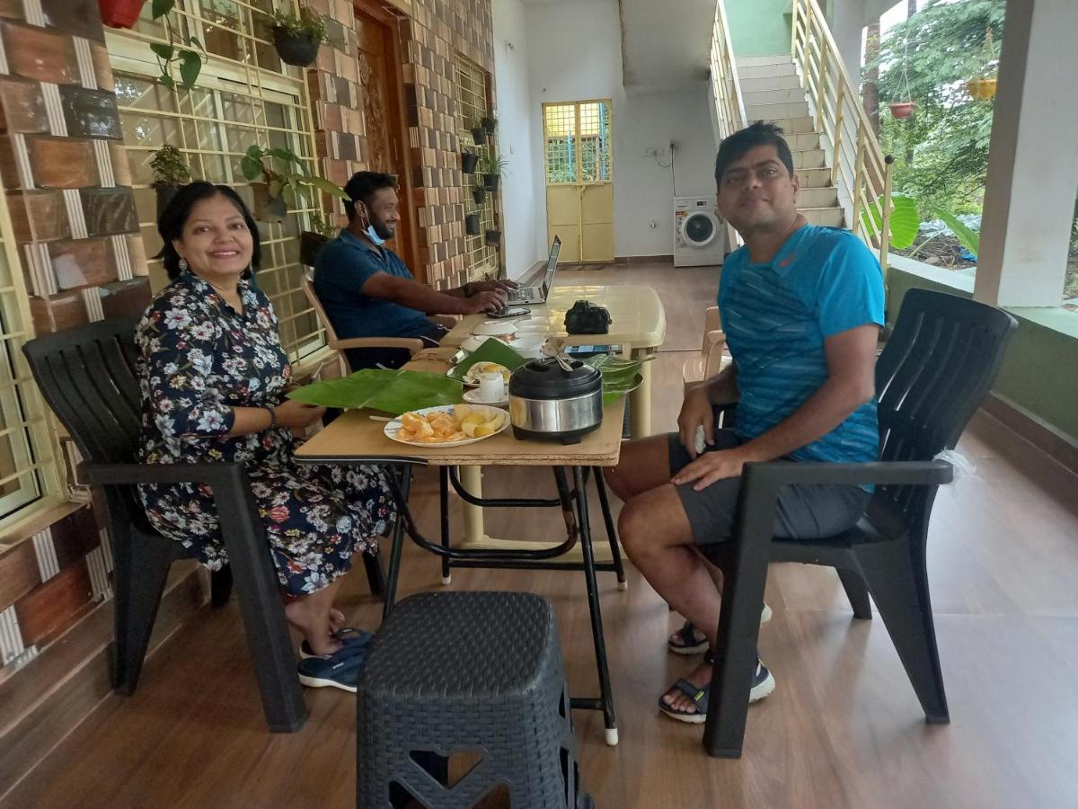 Saptami Hampi Homestay Экстерьер фото