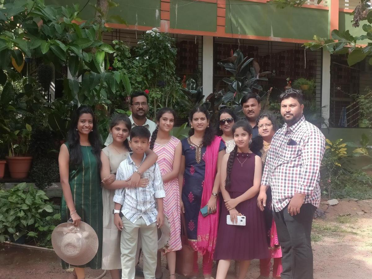 Saptami Hampi Homestay Экстерьер фото